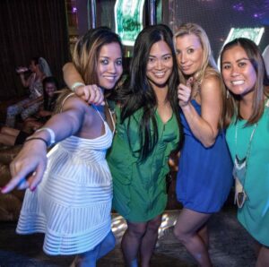 sexy group of four ladies at the hollywood men show